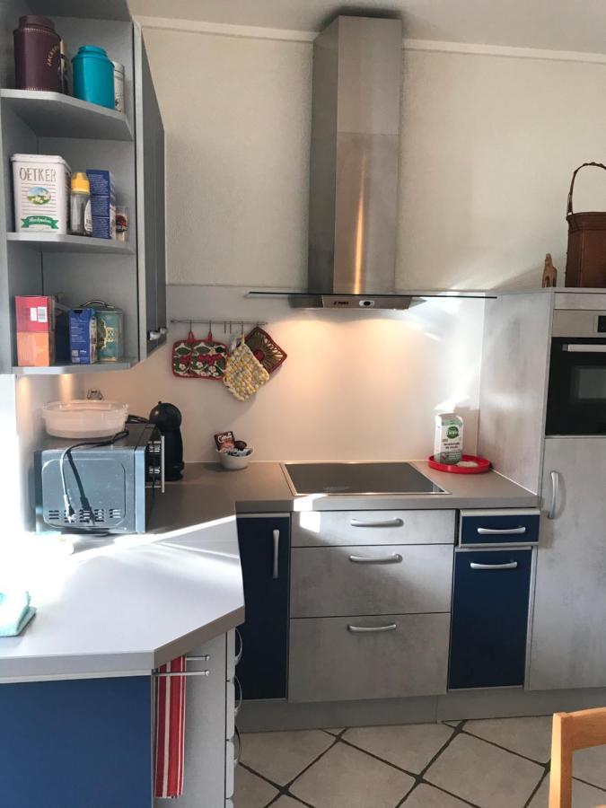 Appartement 1Bijou La Chaux De Fonds Bagian luar foto